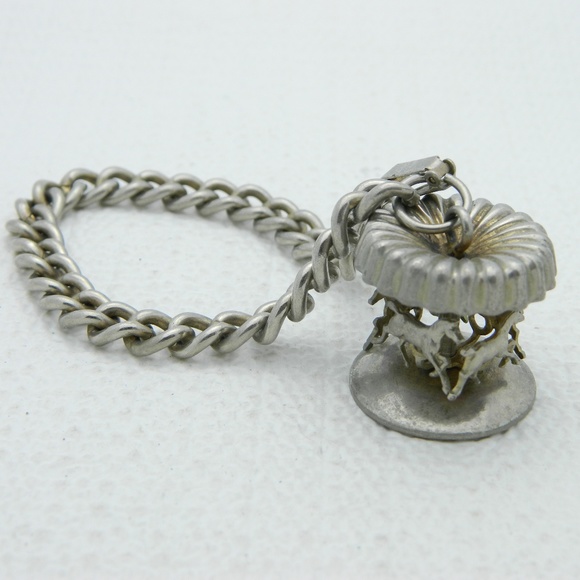 Jewelry - Vintage Bracelet